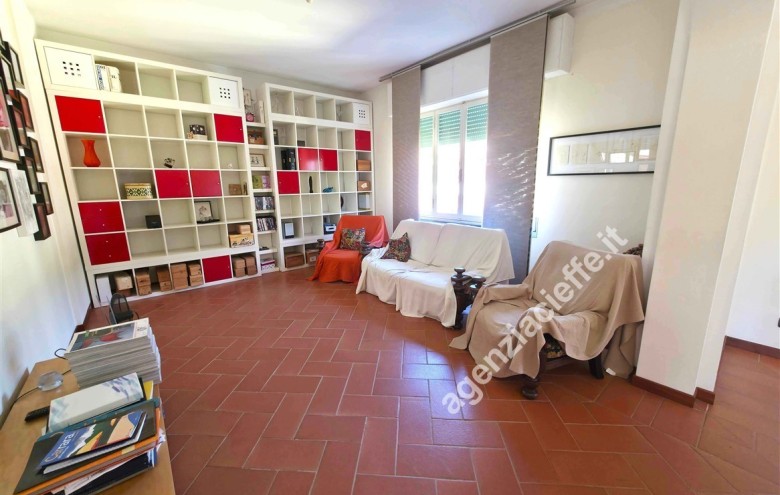 Appartamento in vendita a Massa