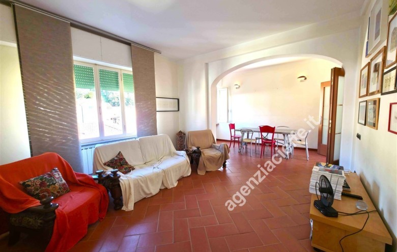 Appartamento in vendita a Massa