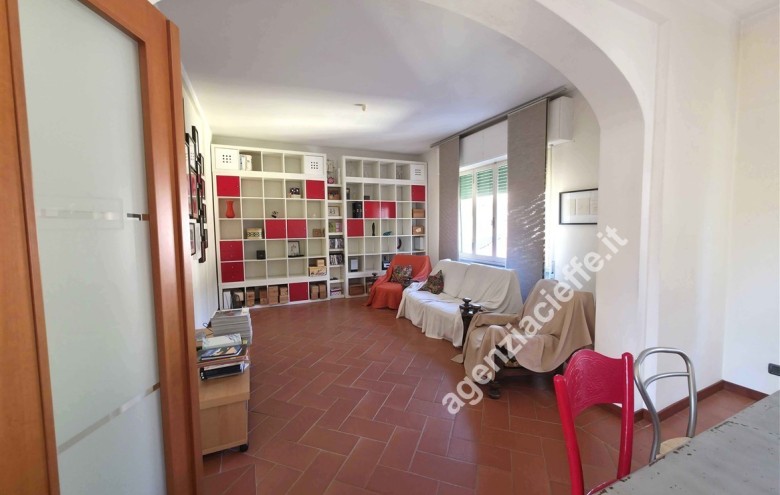 Appartamento in vendita a Massa