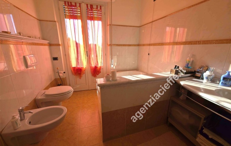 Appartamento in vendita a Massa