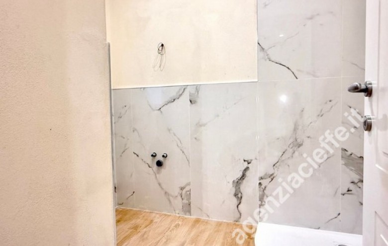 Appartamento in vendita a Massa