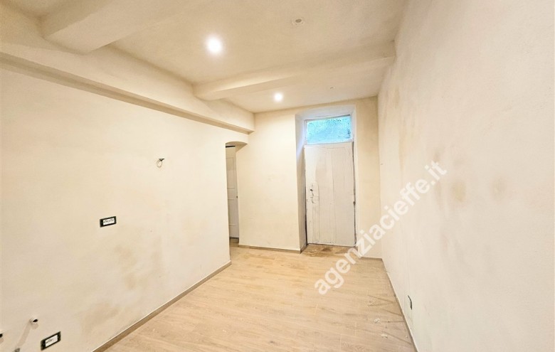 Appartamento in vendita a Massa