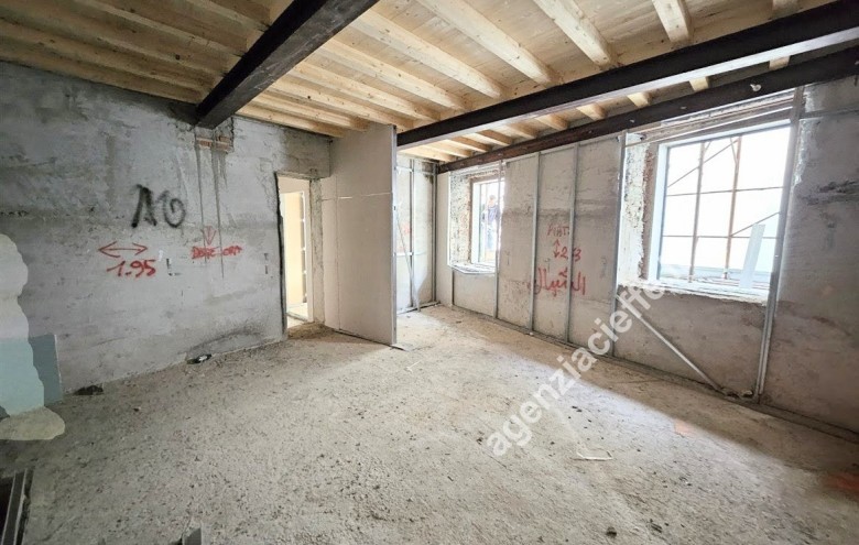 Appartamento in vendita a Massa