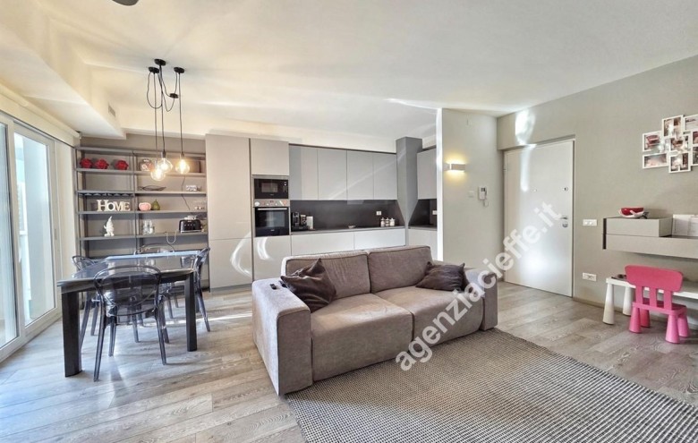 Appartamento in vendita a Massa