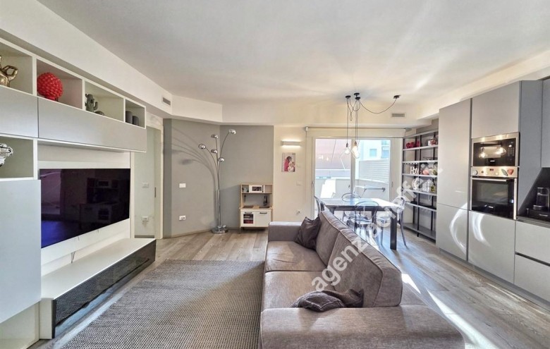 Appartamento in vendita a Massa