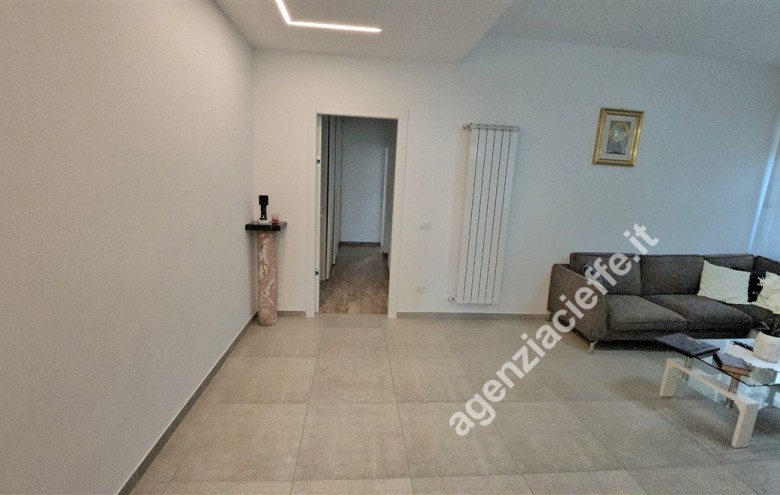 Appartamento in vendita a Carrara