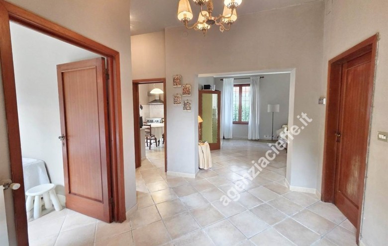 Villa singola in vendita a Massa