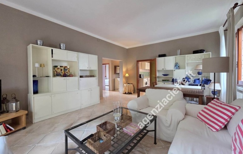 Villa singola in vendita a Massa