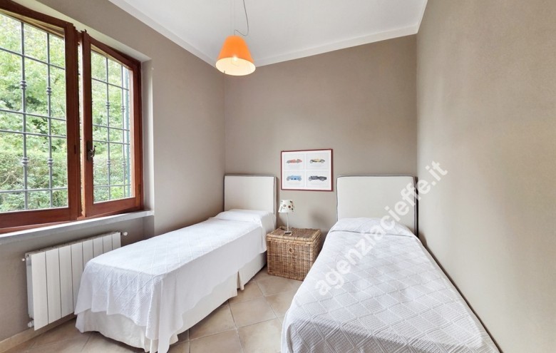 Villa singola in vendita a Massa