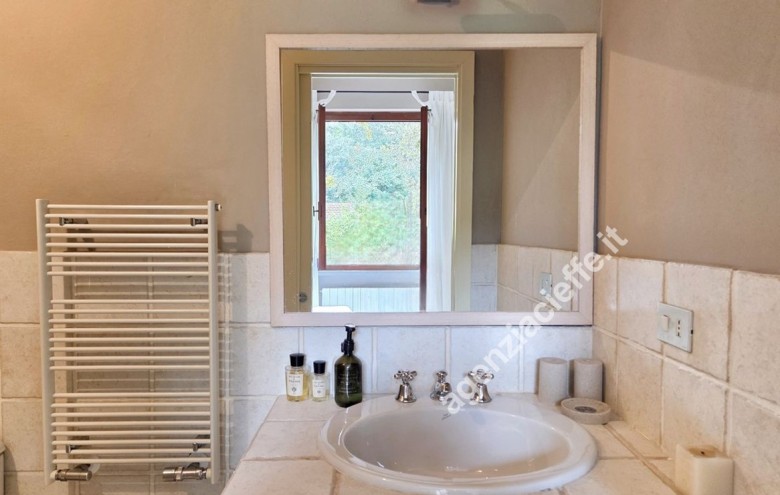 Villa singola in vendita a Massa