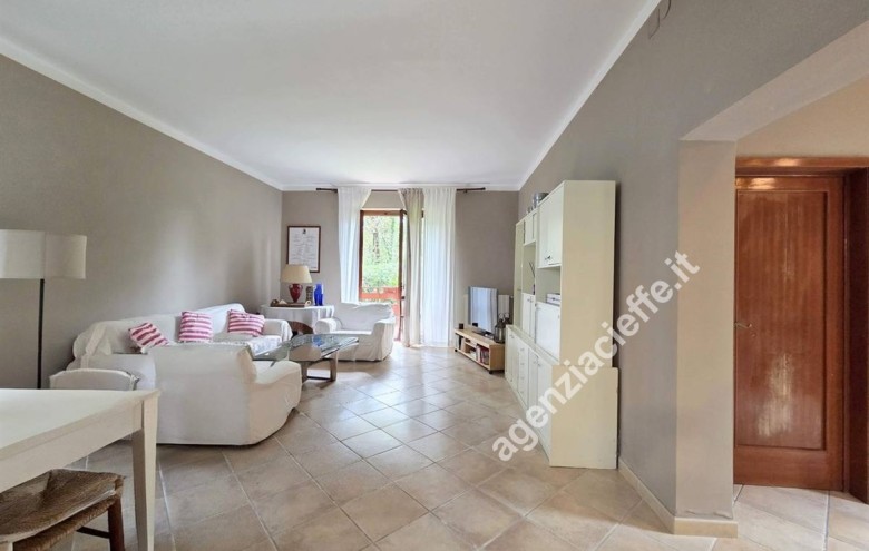 Villa singola in vendita a Massa