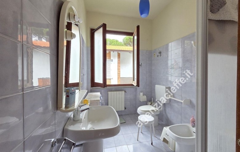 Villa singola in vendita a Massa