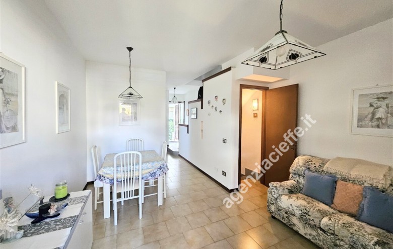 Villetta a schiera in vendita a Massa