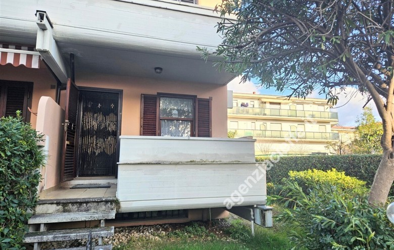 Villetta a schiera in vendita a Massa