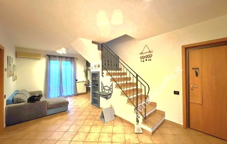 Appartamento in vendita a Massa