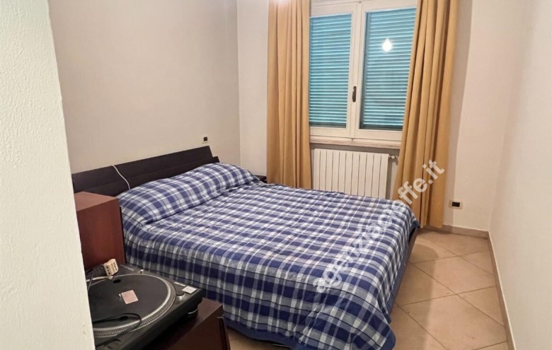 Appartamento in vendita a Montignoso