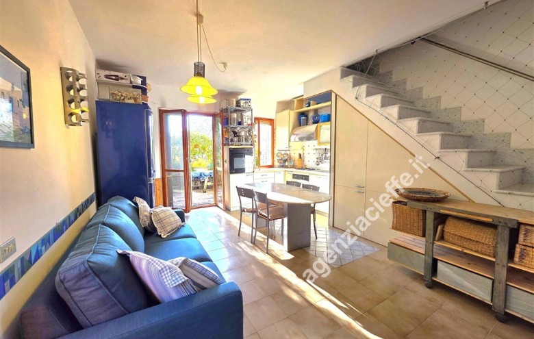 Villetta a schiera in vendita a Massa