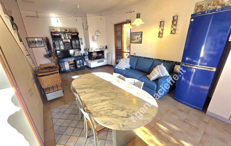 Villetta a schiera in vendita a Massa