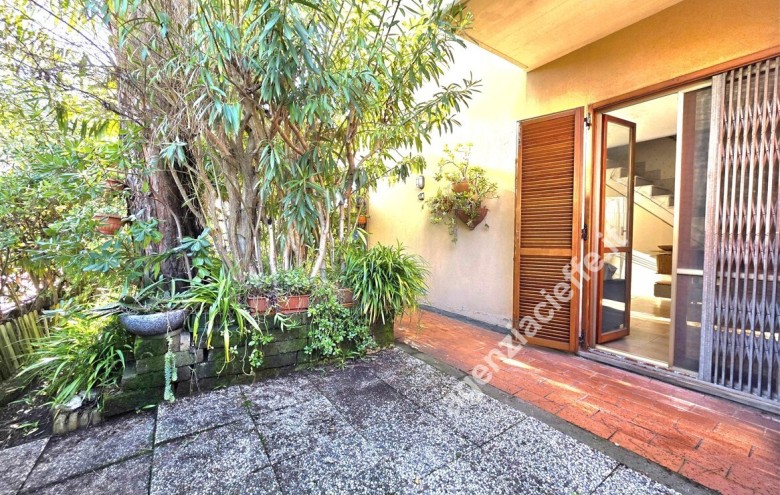 Villetta a schiera in vendita a Massa