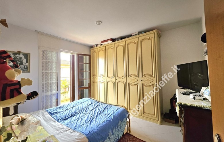 Bifamiliare in vendita a Massa