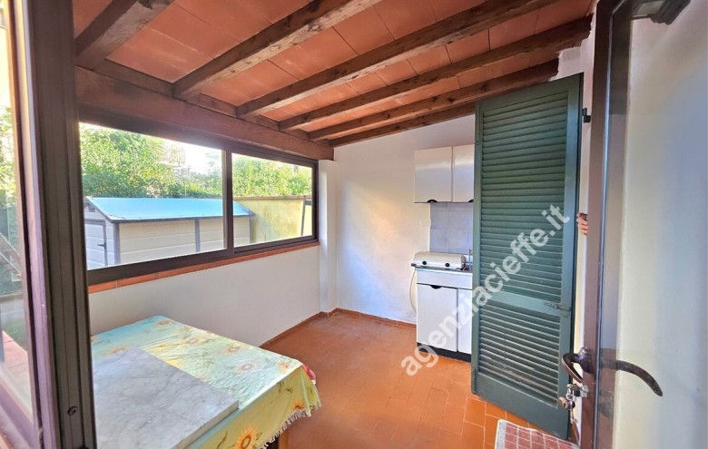 Bifamiliare in vendita a Massa