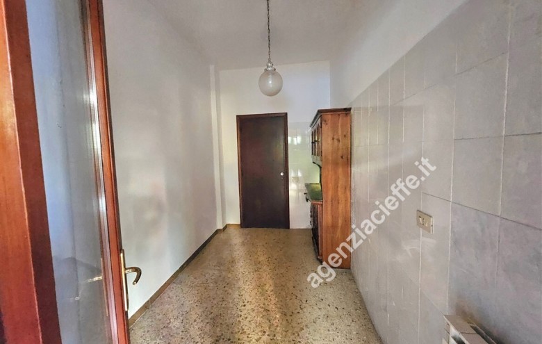 Bifamiliare in vendita a Massa