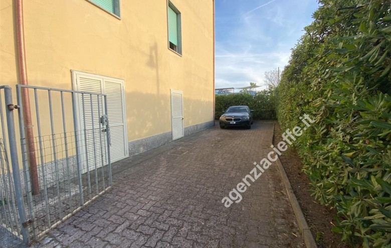 Appartamento in vendita a Massa