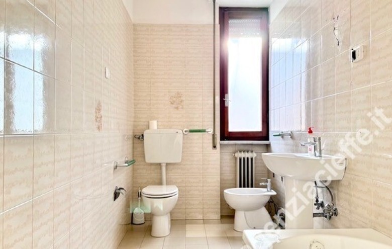 Appartamento in vendita a Massa