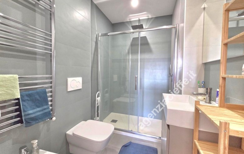 Appartamento in vendita a Massa