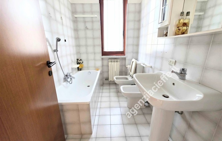 Appartamento in vendita a Massa