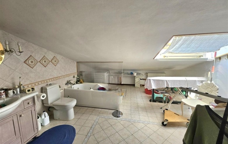 Appartamento in vendita a Massa