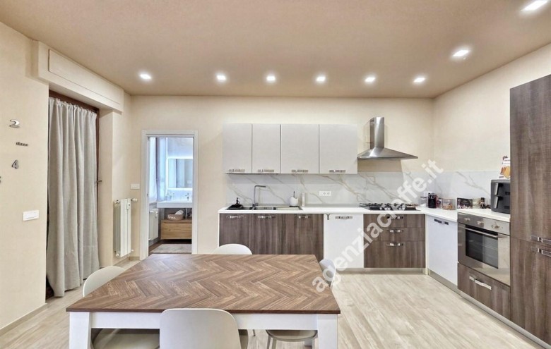 Appartamento in vendita a Massa