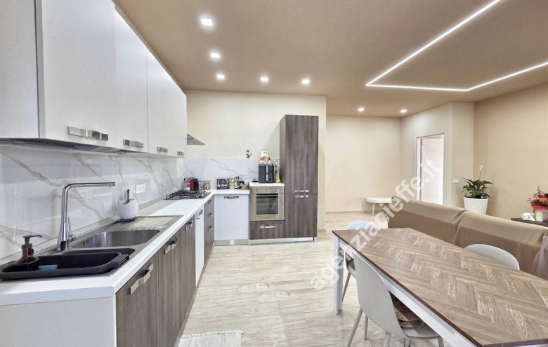 Appartamento in vendita a Massa