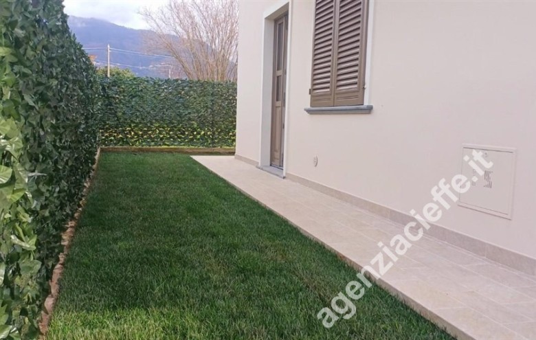 Villa singola in vendita a Massa