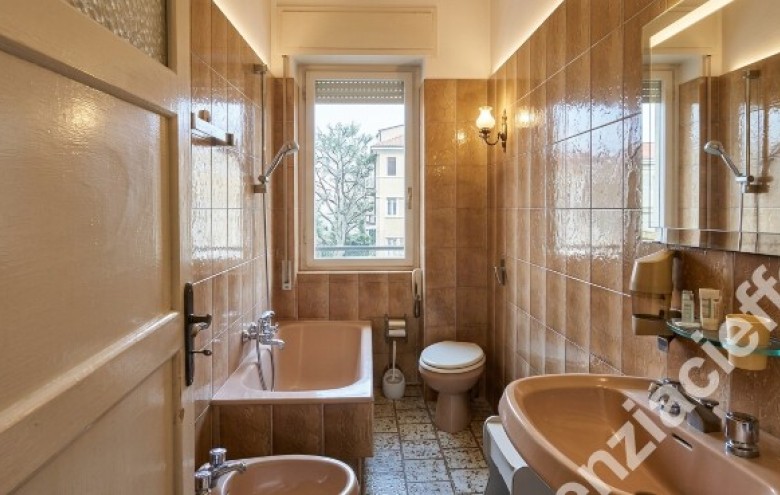 Appartamento in vendita a Massa