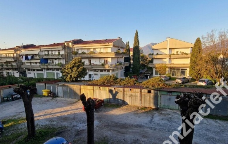 Appartamento in vendita a Massa