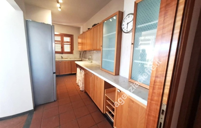 Appartamento in vendita a Massa