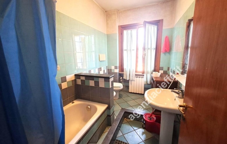 Appartamento in vendita a Massa