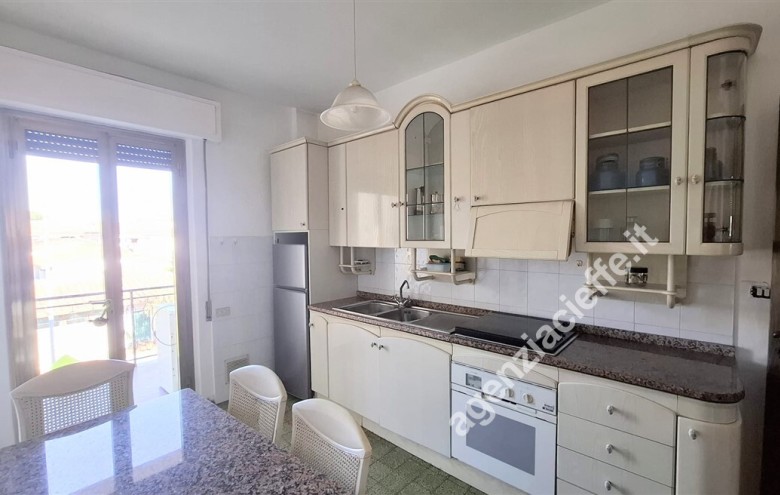 Appartamento in vendita a Massa