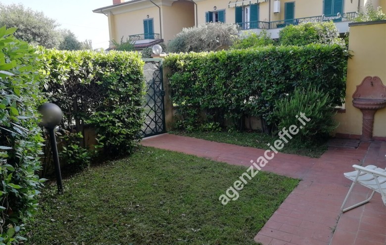 Appartamento in vendita a Massa