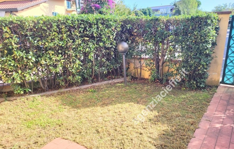 Appartamento in vendita a Massa