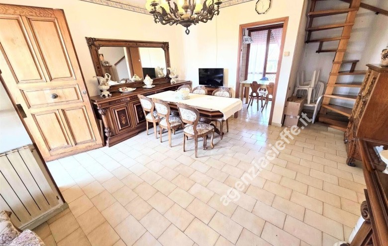 Appartamento in vendita a Massa