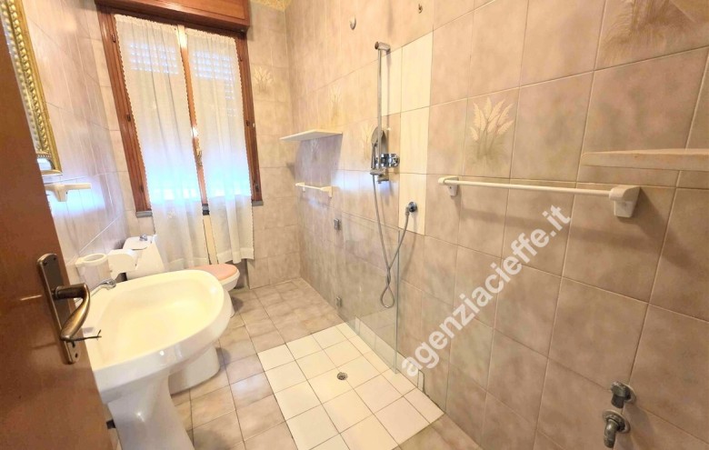 Appartamento in vendita a Massa