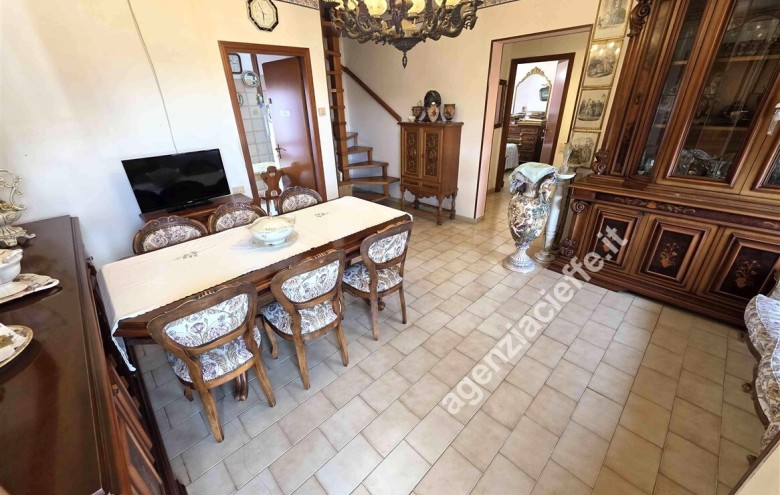 Appartamento in vendita a Massa