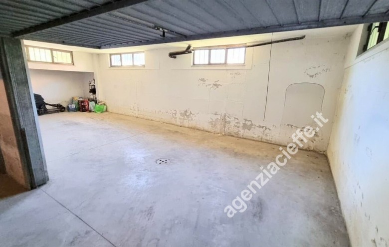 Villetta a schiera in vendita a Massa