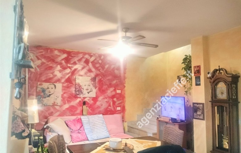 Villetta a schiera in vendita a Massa