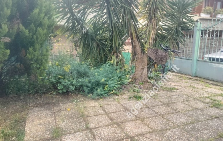 Villetta a schiera in vendita a Massa