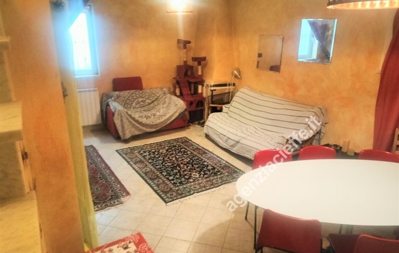 Villetta a schiera in vendita a Massa