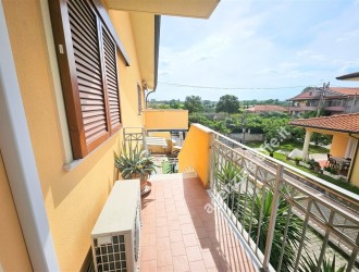Appartamento in vendita a Marina di Massa