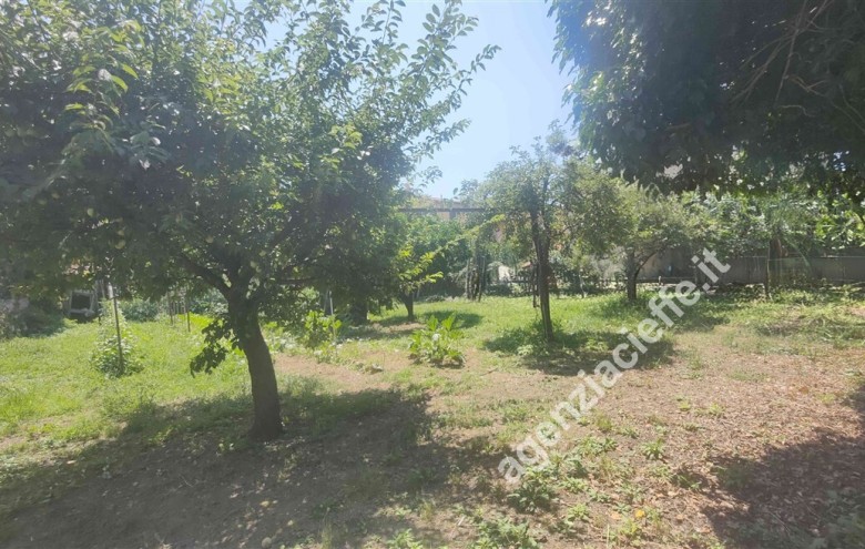 Villa singola in vendita a Massa